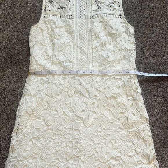 She + Sky white Allover Crochet Lace Sheath Sleeveless dress size L - Picture 14 of 15